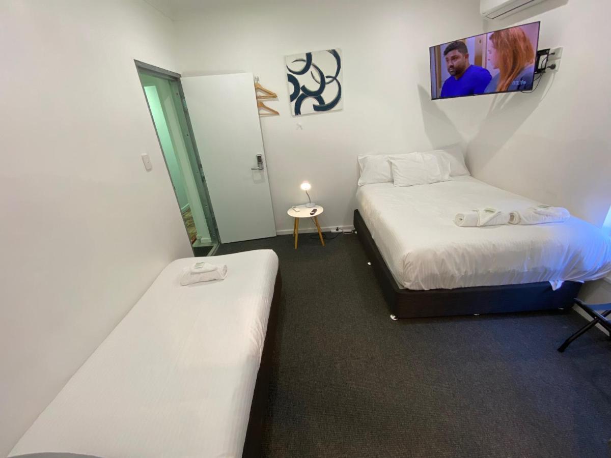 Central Motel Mudgee Bagian luar foto