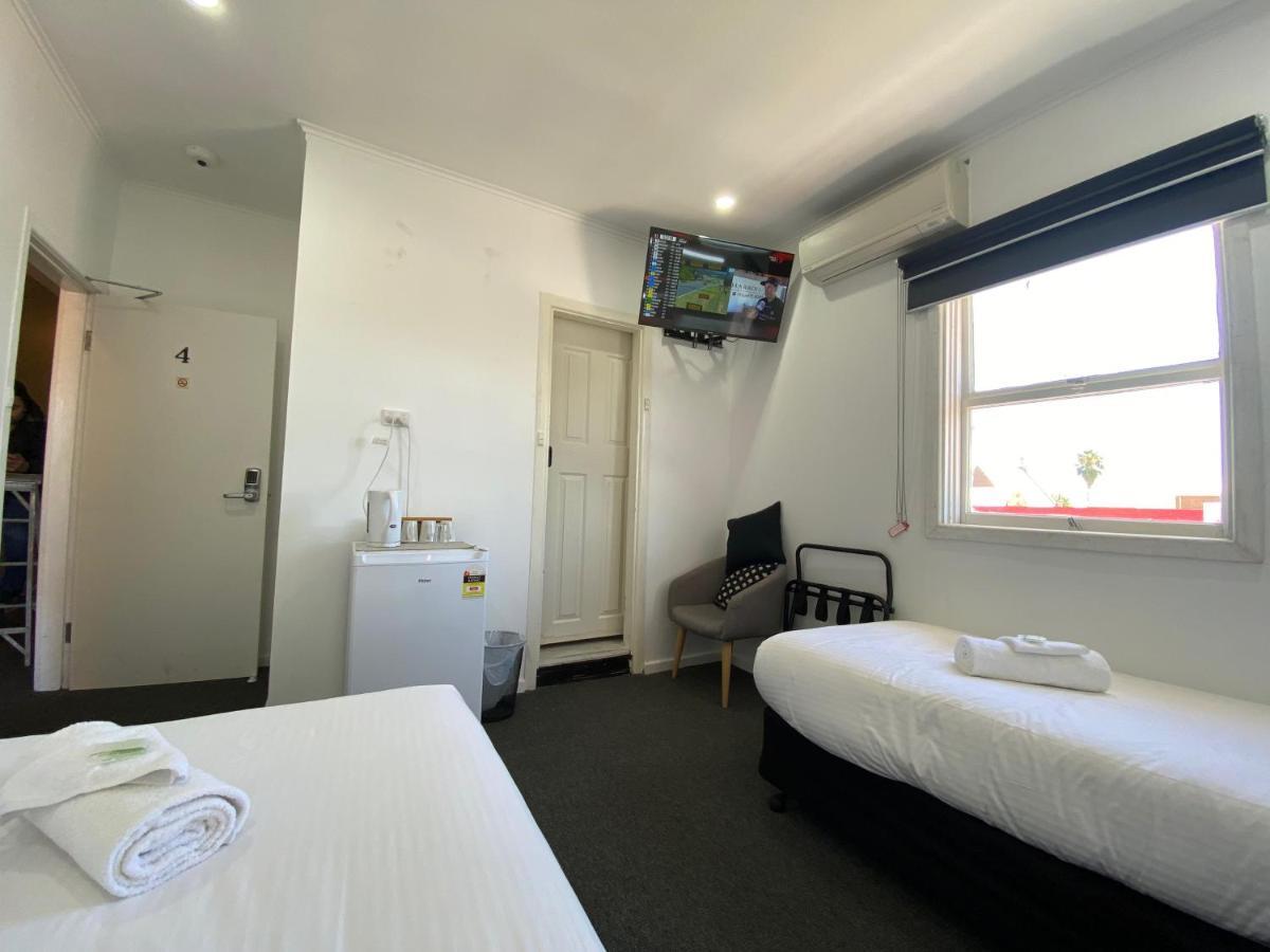 Central Motel Mudgee Bagian luar foto